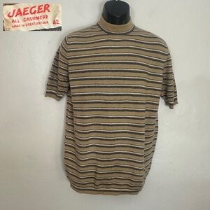 Jaeger Pure Cashmere Short Sleeve Sweater EU size 42 Gently worn 100% cashmere